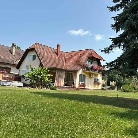 Apartment In Balatonbereny - Balaton 18046