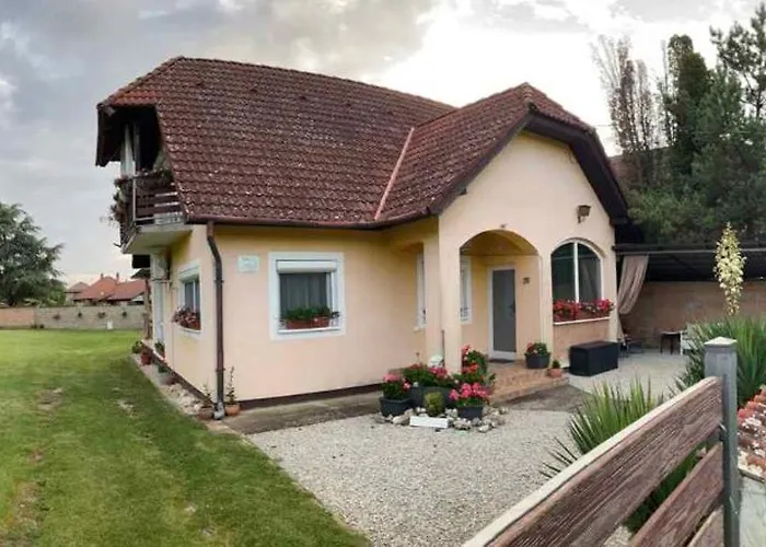 Appartamento In - Balaton 18046 Balatonberény